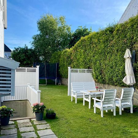 Down Town Apartment With Outside Area In Villa Kristiansand Bagian luar foto
