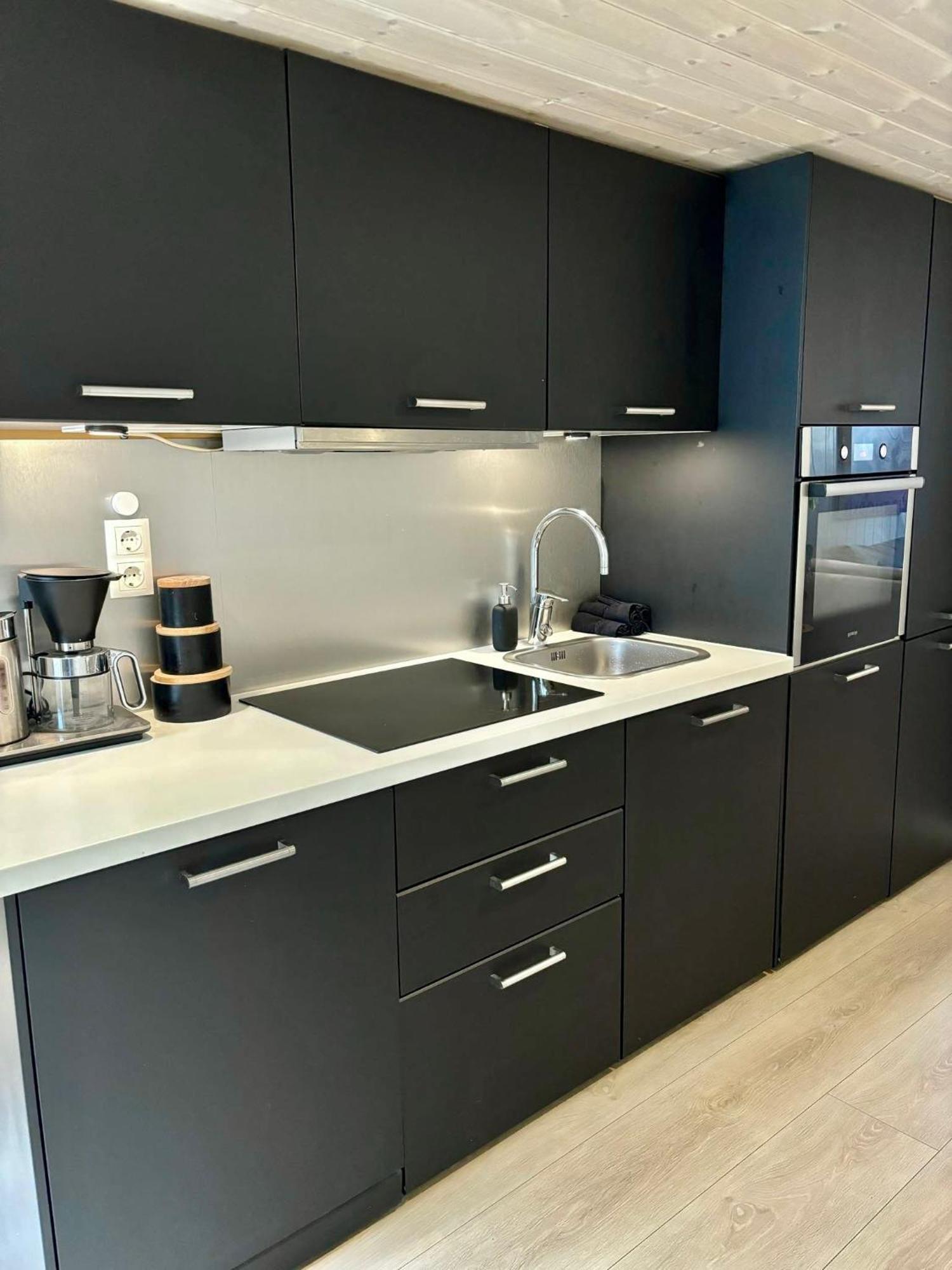 Down Town Apartment With Outside Area In Villa Kristiansand Bagian luar foto